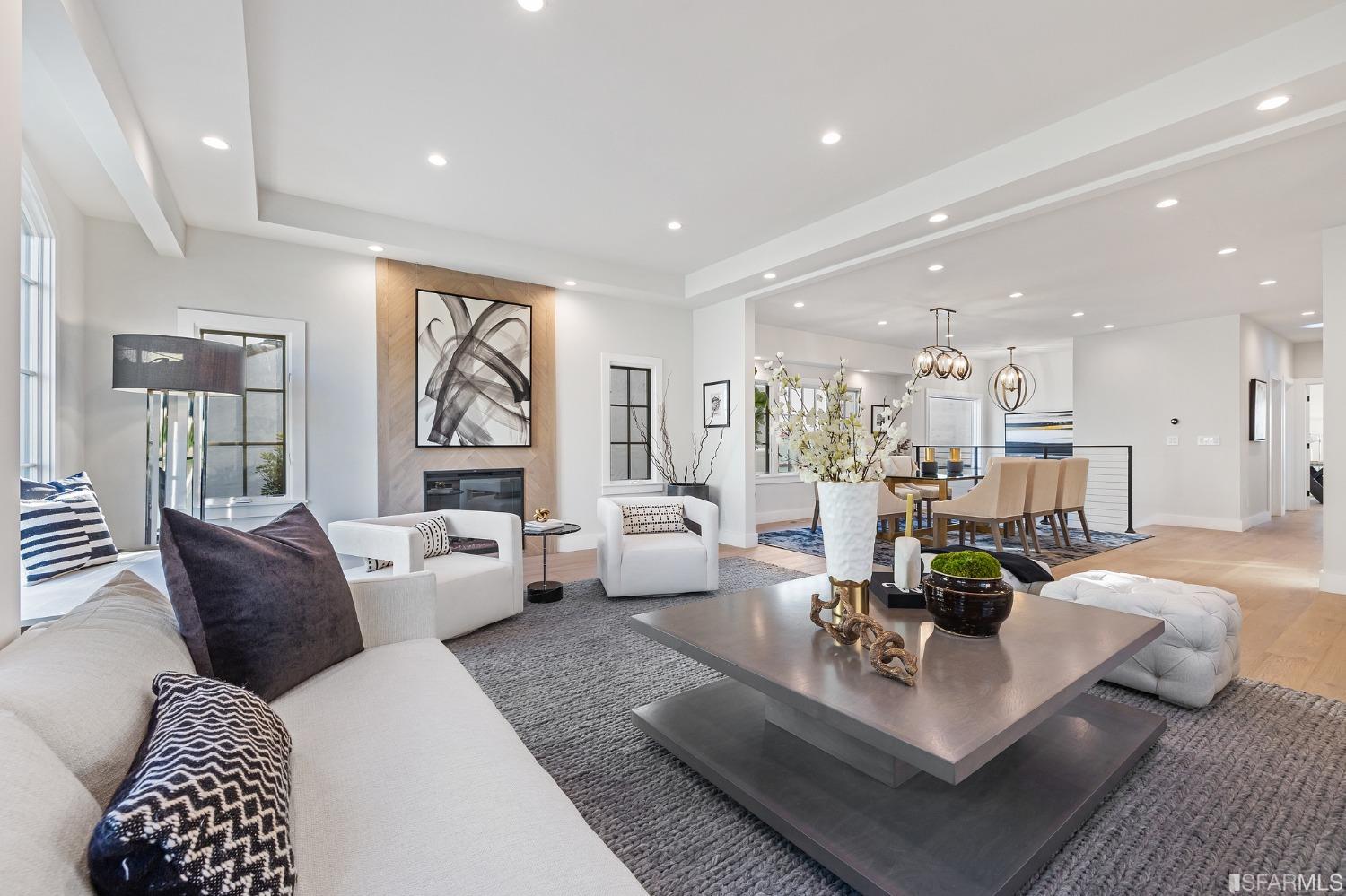 110 Aptos Avenue