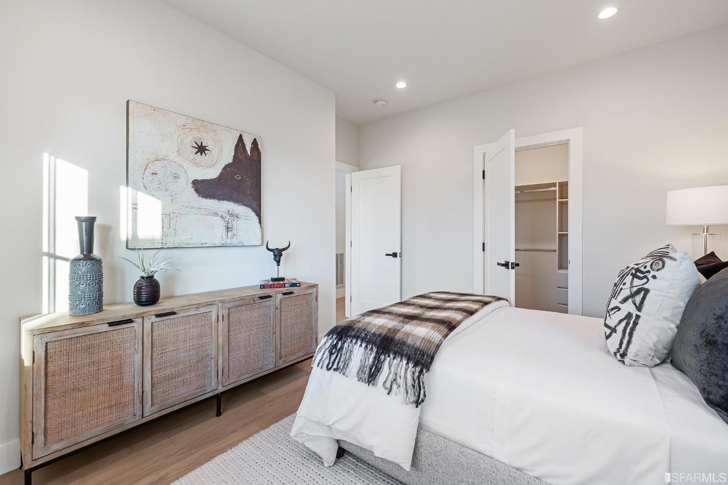 110 Aptos Avenue