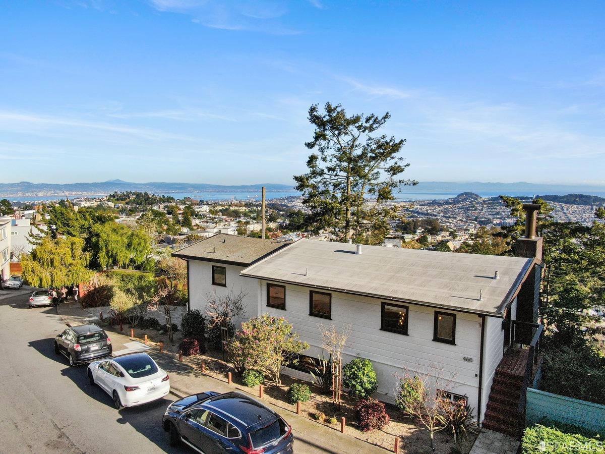 460 Myra Way