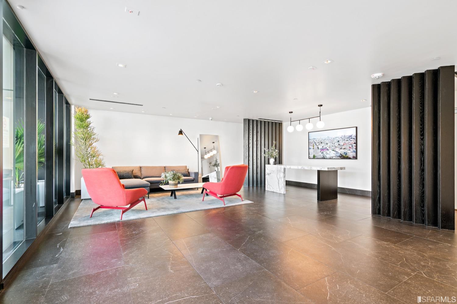 3131 Pierce Street Unit: 402
