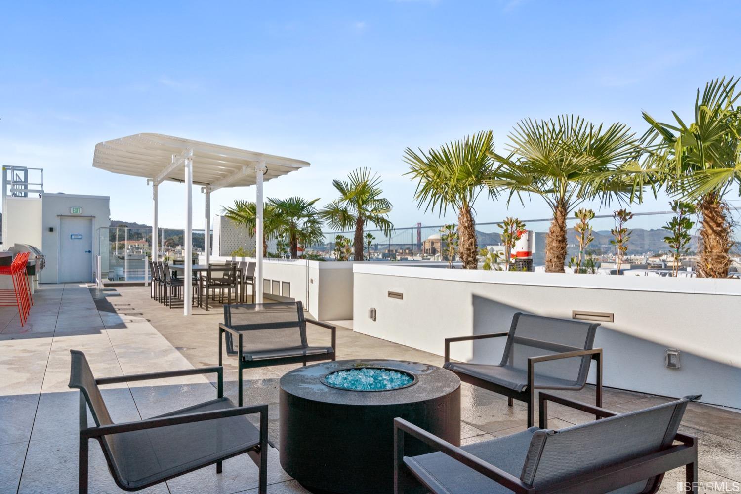 3131 Pierce Street Unit: 402