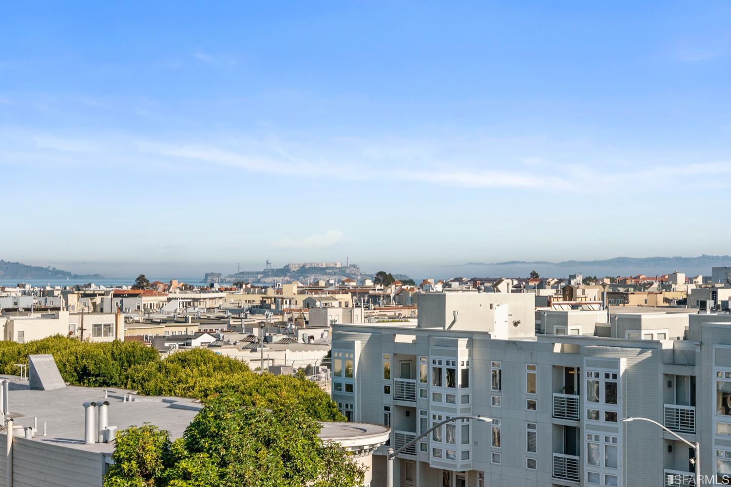 3131 Pierce Street Unit: 402