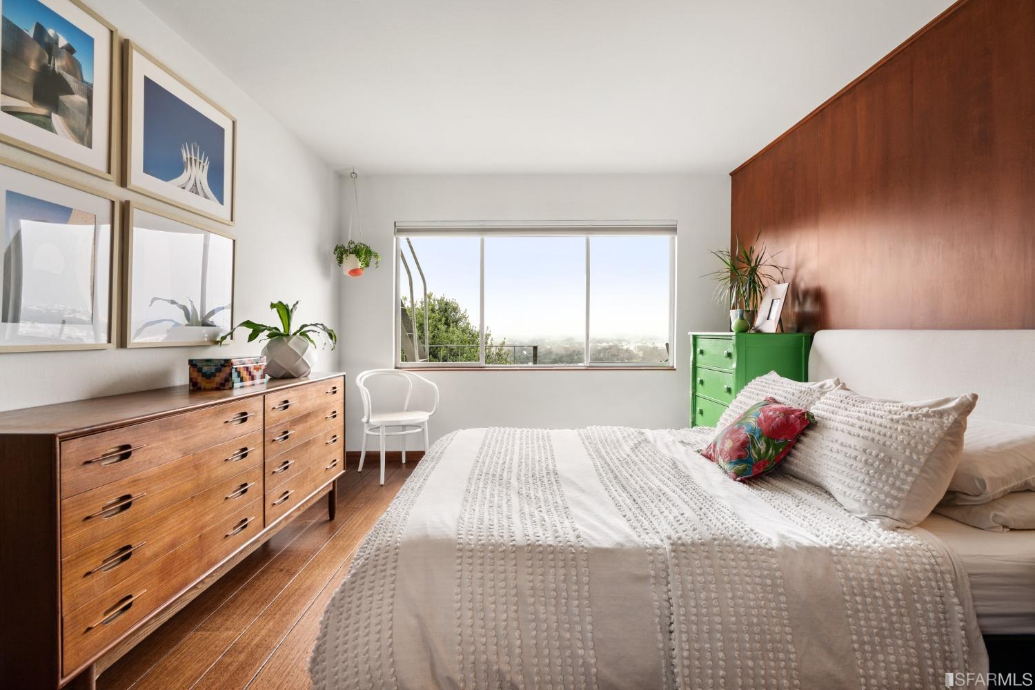 616 Moraga Street Unit: 3