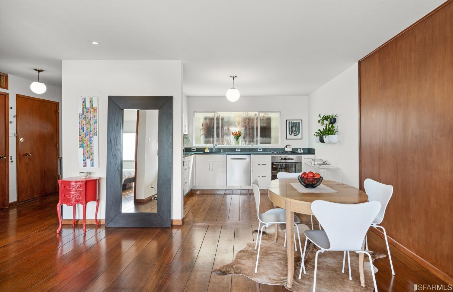 616 Moraga Street Unit: 3