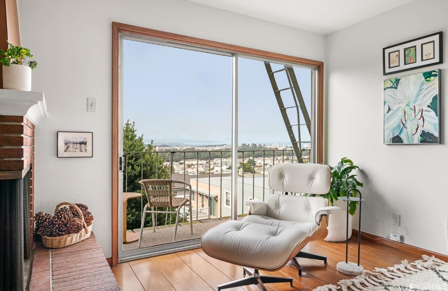 616 Moraga Street Unit: 3