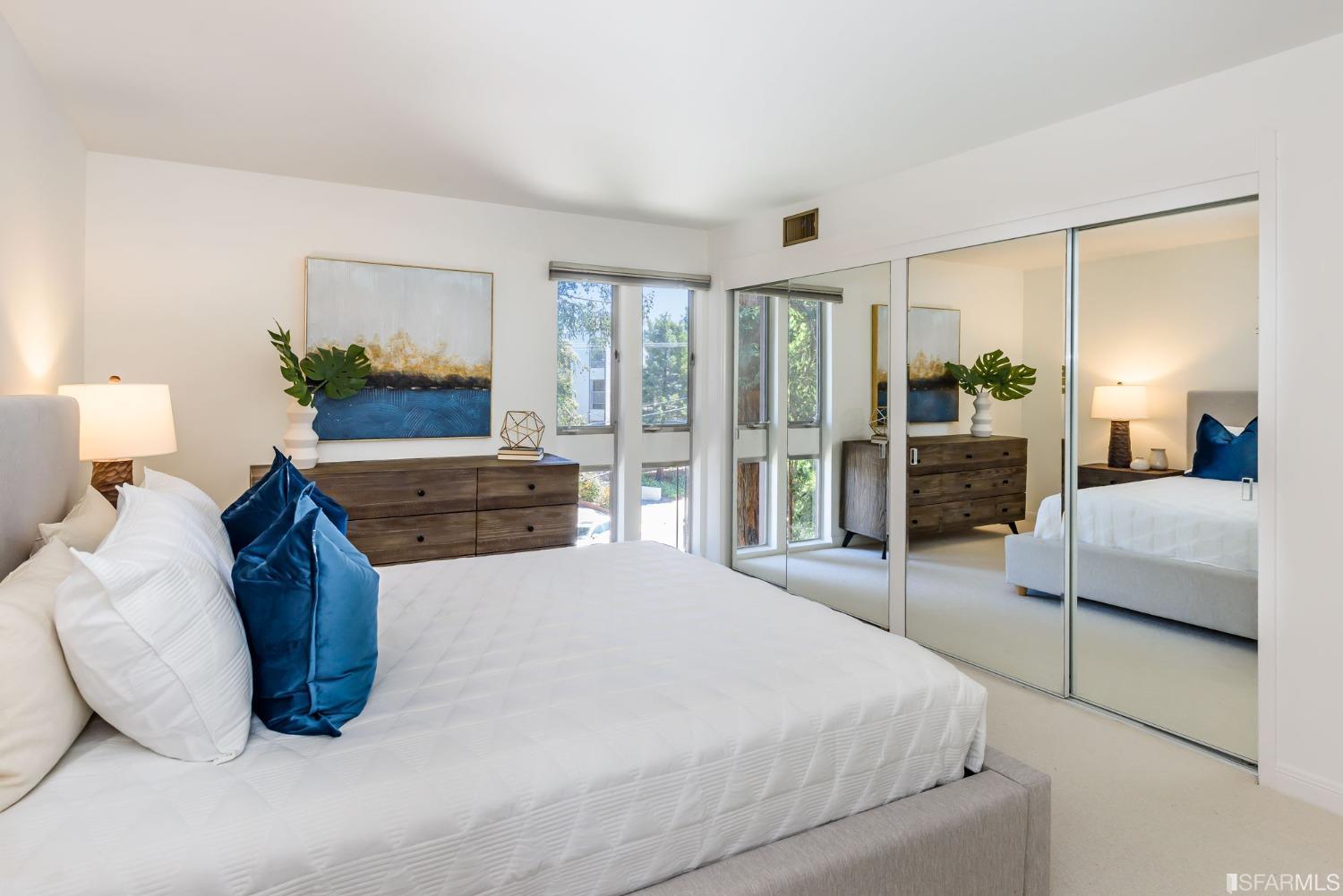 323 Monte Vista Avenue Unit: 304