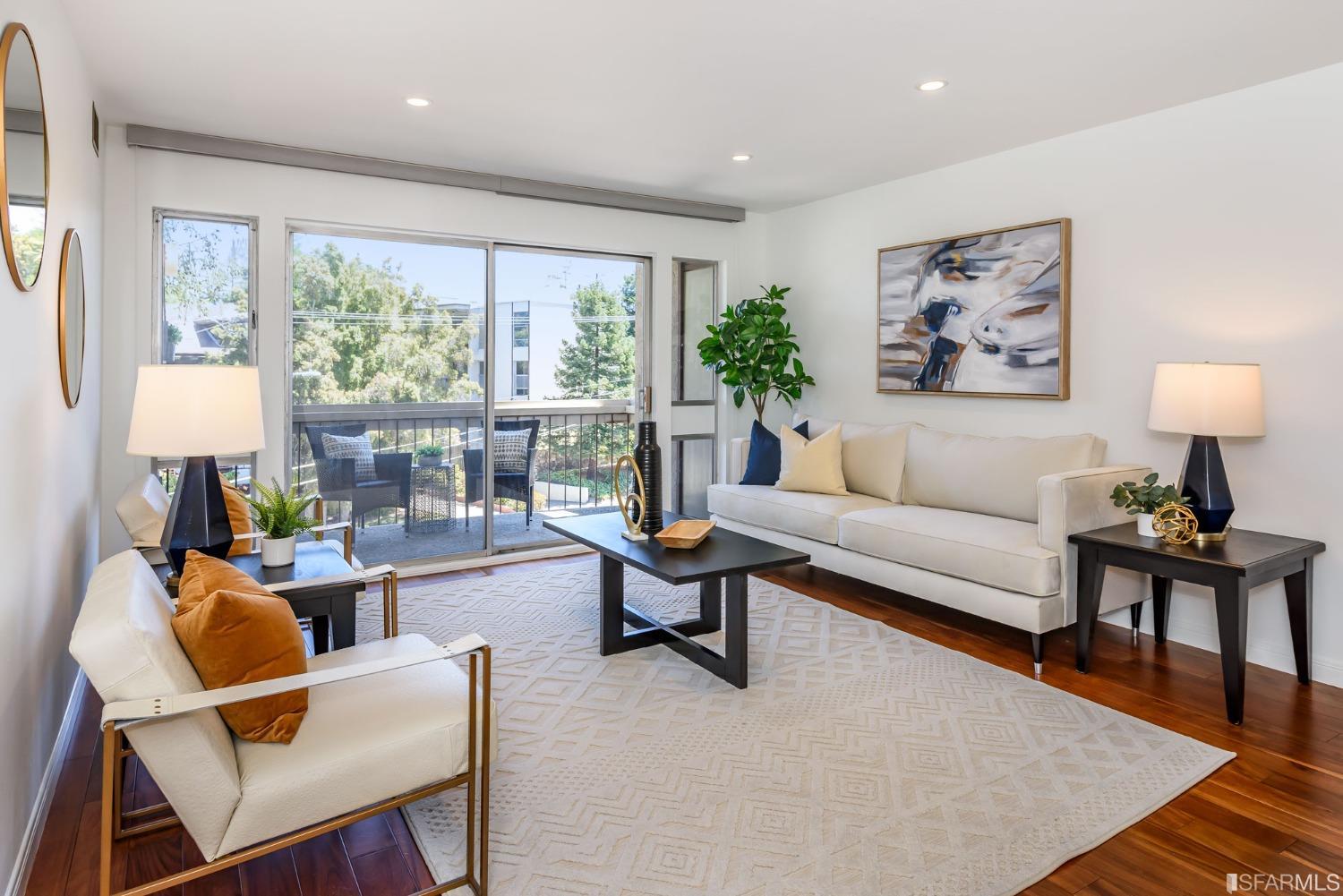 323 Monte Vista Avenue Unit: 304