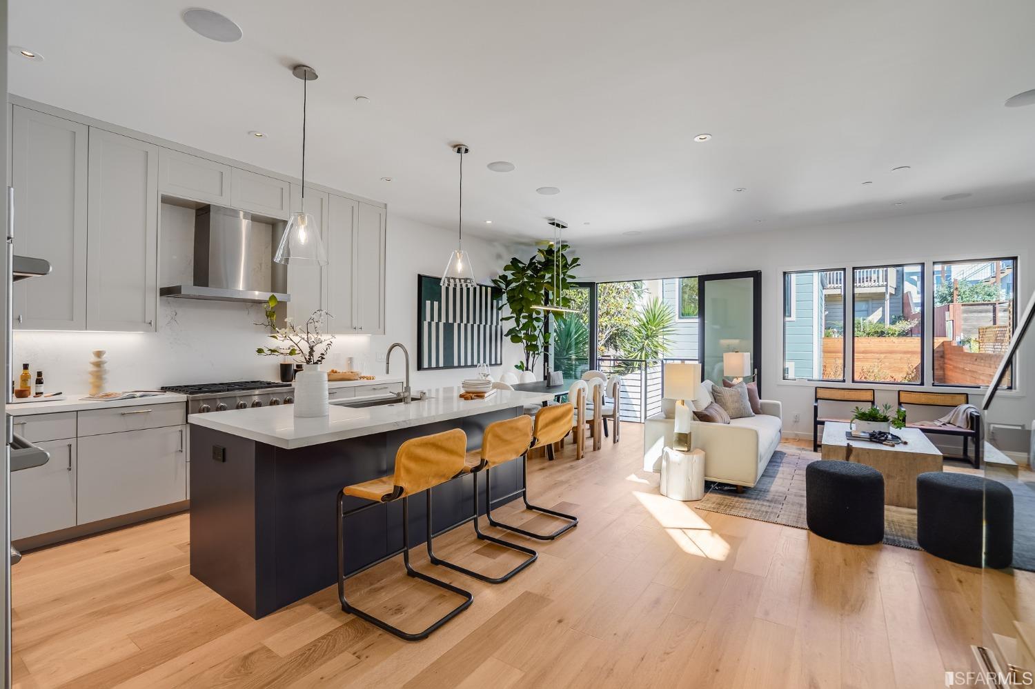 609 San Bruno Avenue