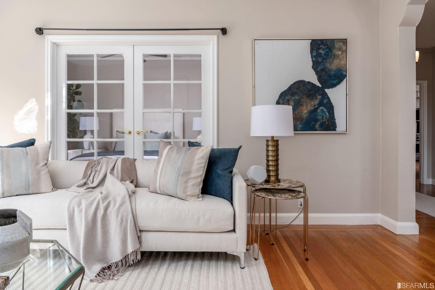 3555 Jackson Street Unit: 4