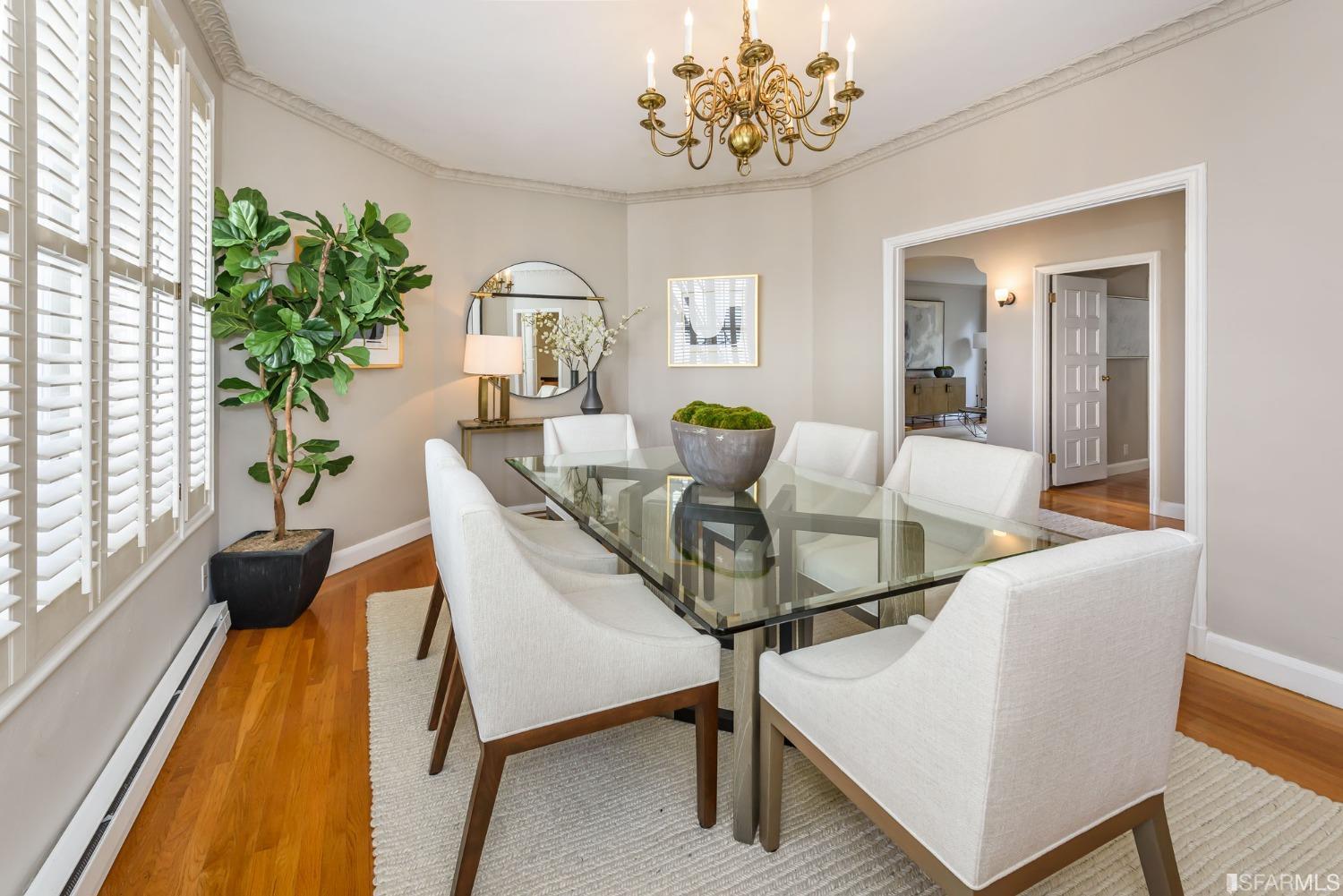 3555 Jackson Street Unit: 4