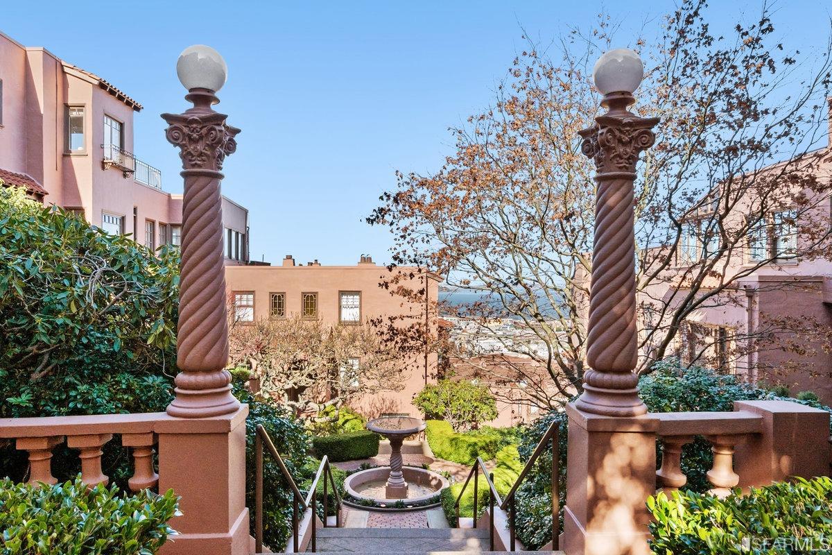 1020 Union Street Unit: 14