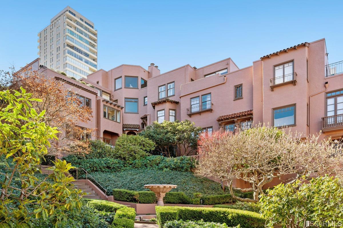 1020 Union Street Unit: 14