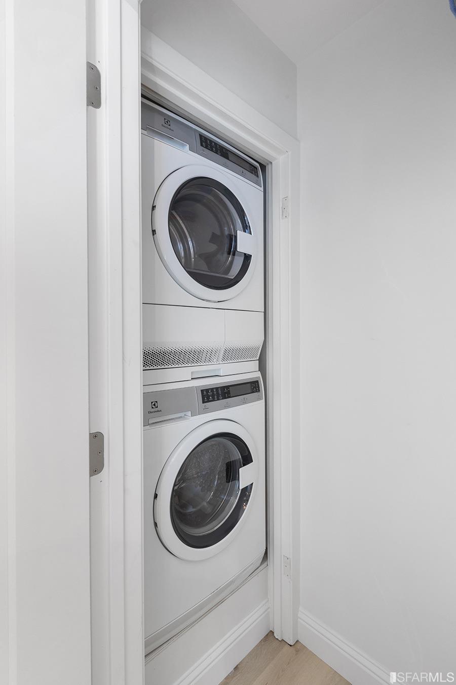 290 Chenery Street Unit: 290