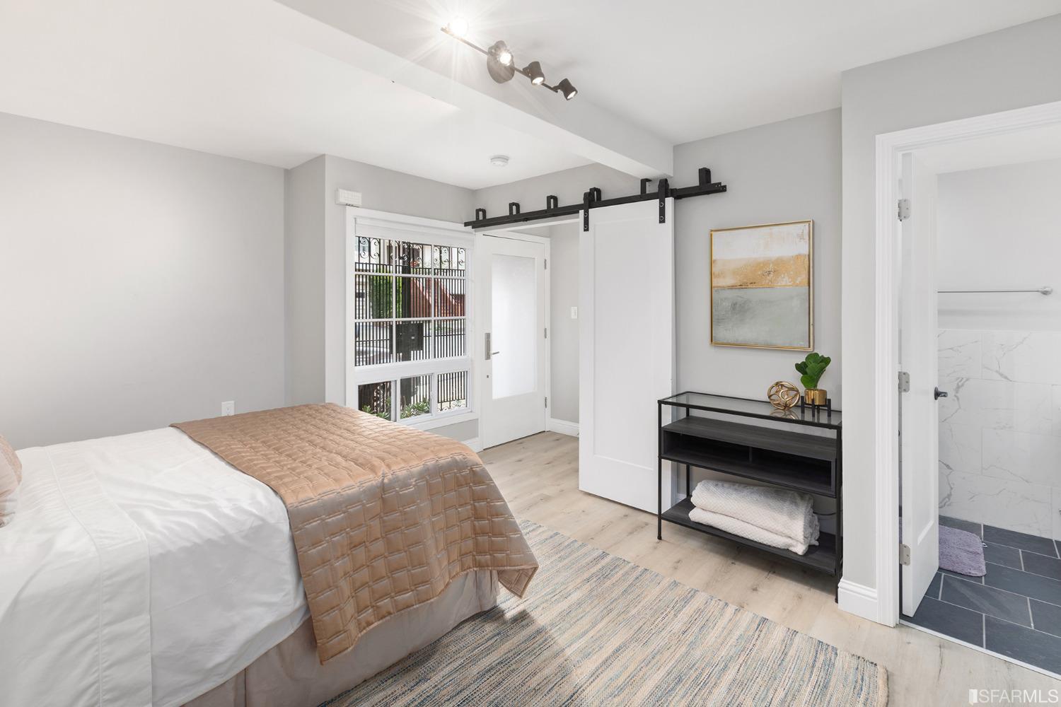 290 Chenery Street Unit: 290