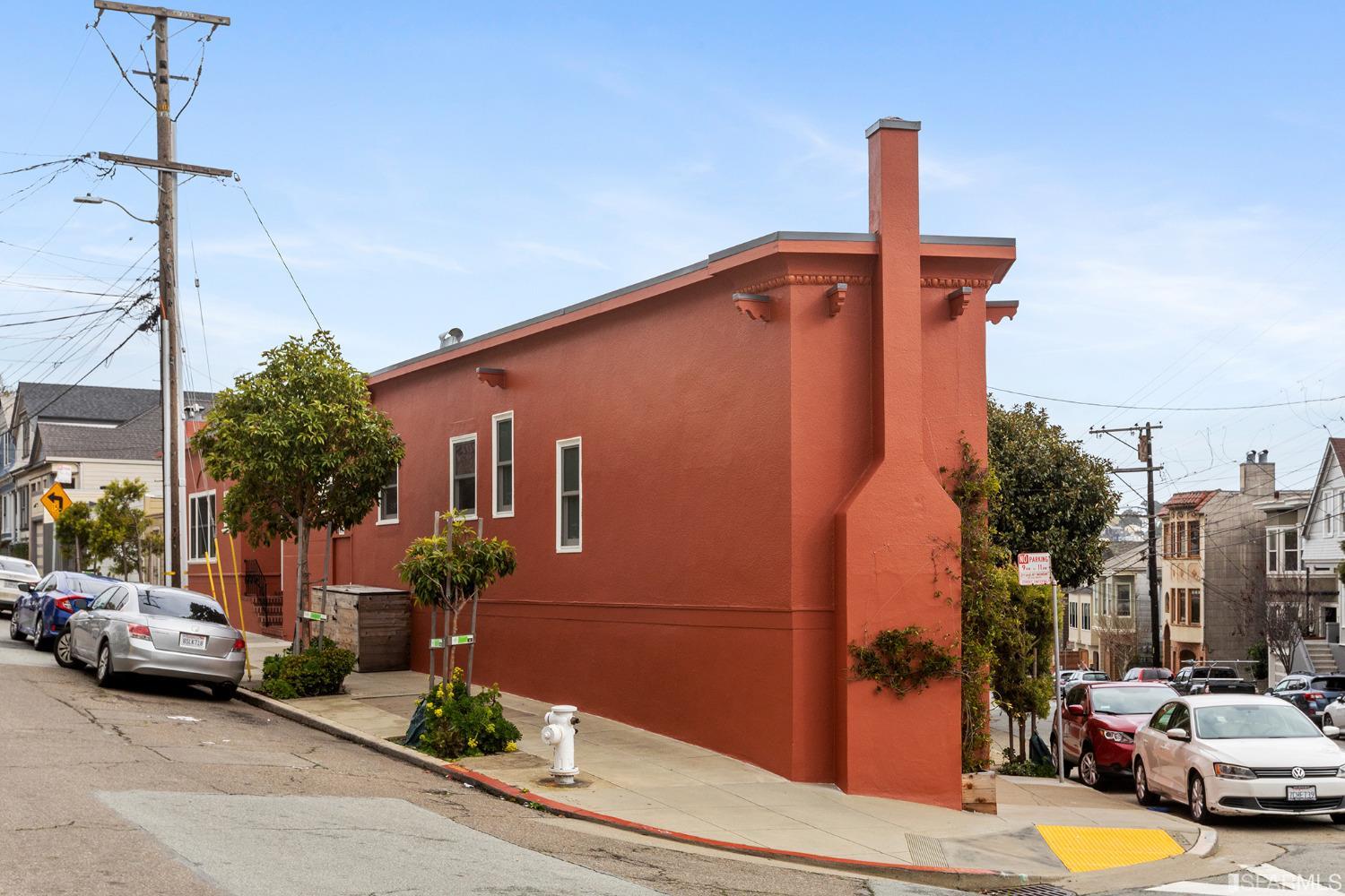 290 Chenery Street Unit: 290