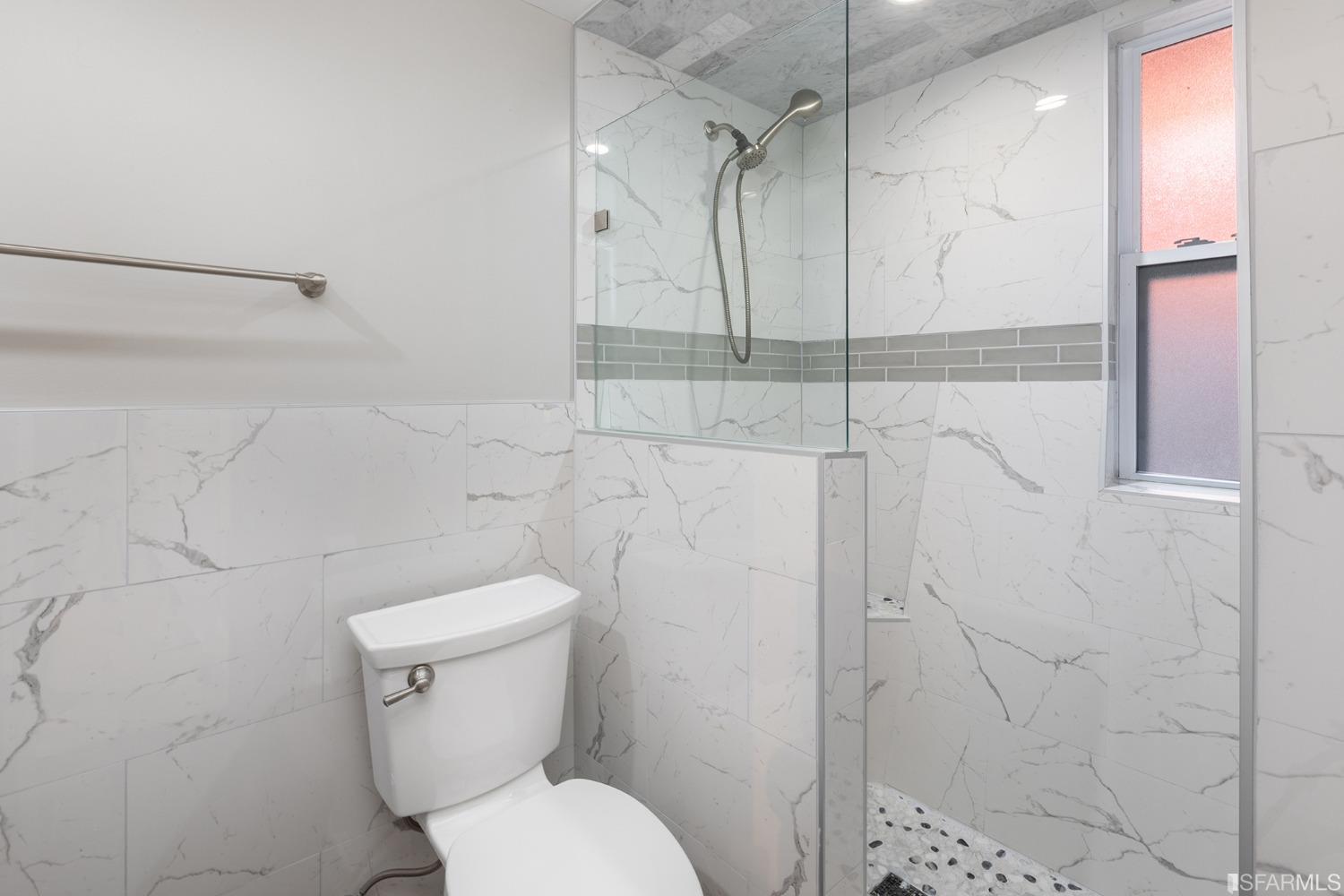 290 Chenery Street Unit: 290