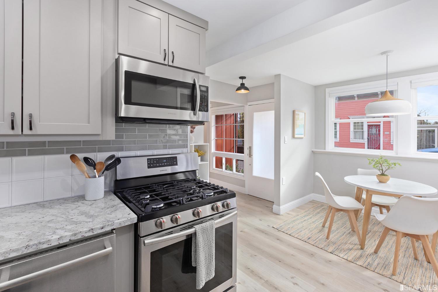 290 Chenery Street Unit: 290