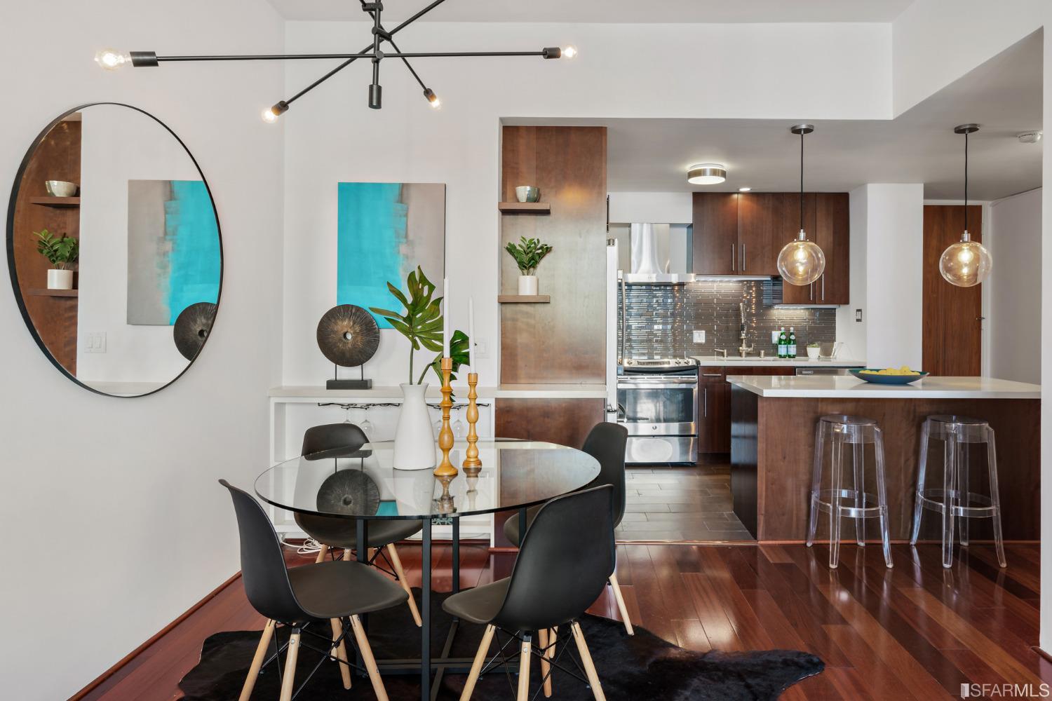 1001 Pine Street Unit: 102