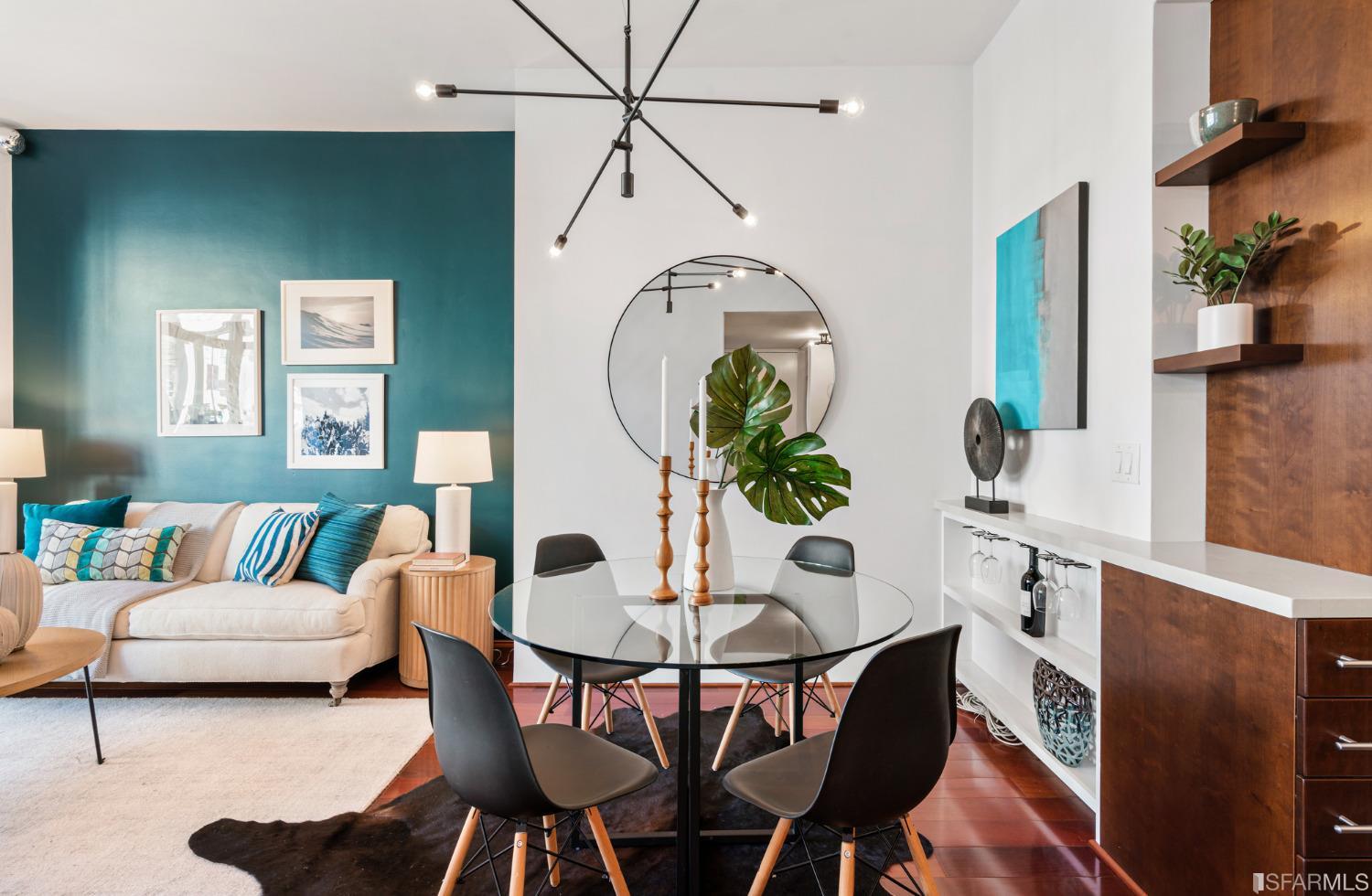 1001 Pine Street Unit: 102