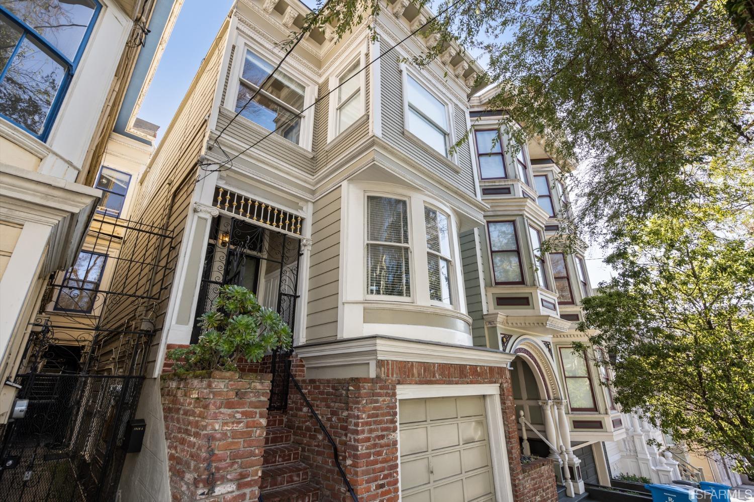 1940 Buchanan Street