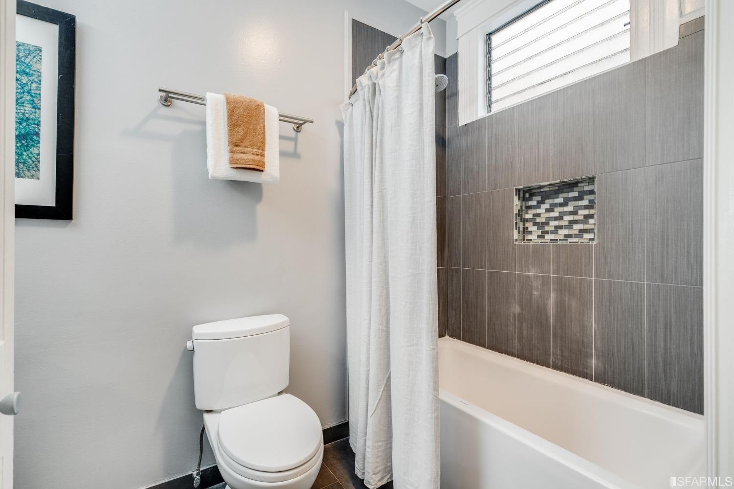 1940 Buchanan Street