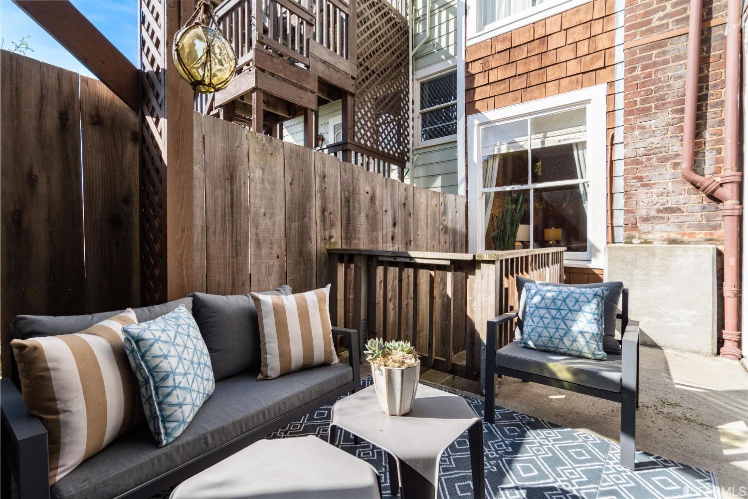 1940 Buchanan Street