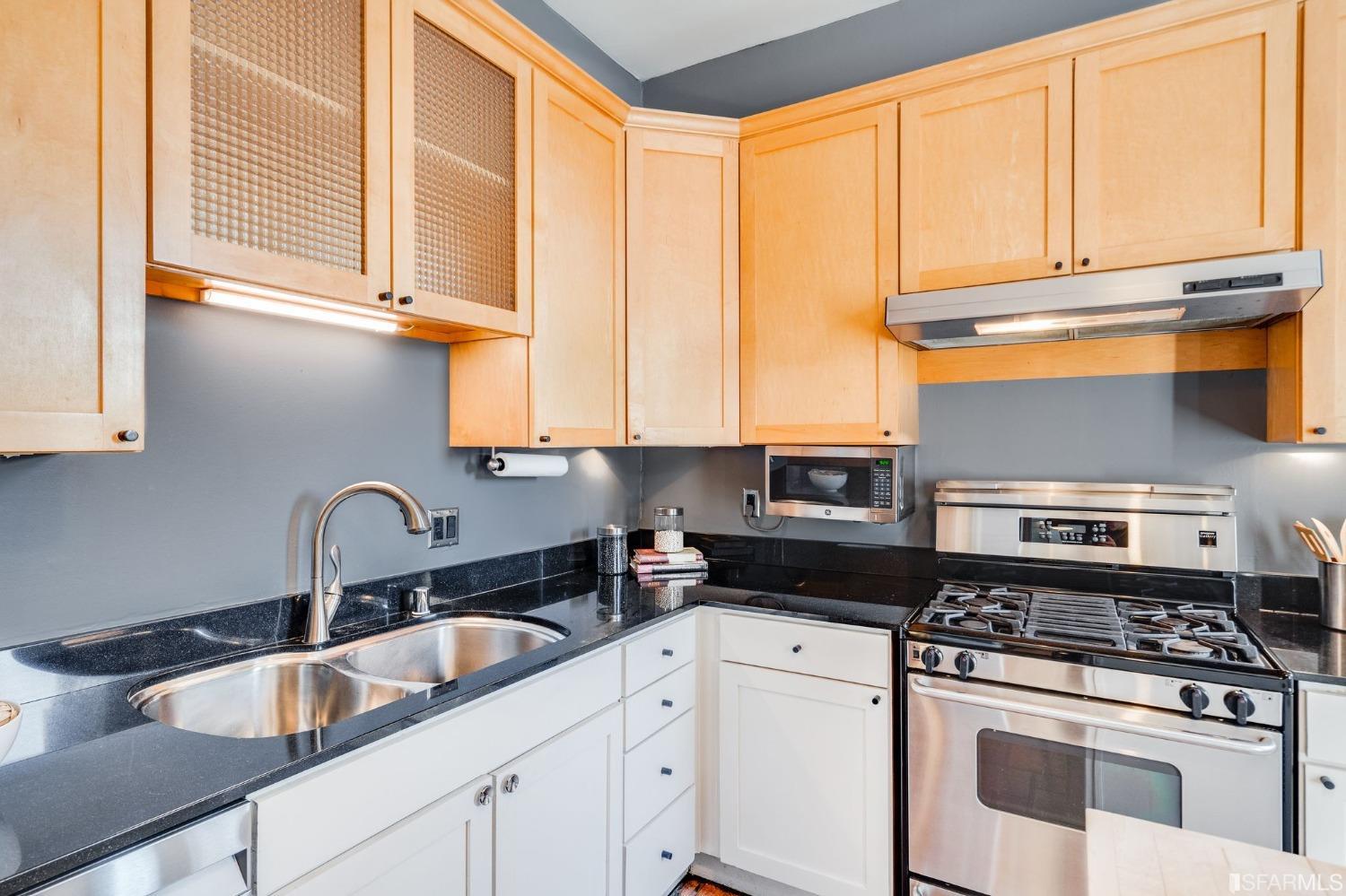 1940 Buchanan Street