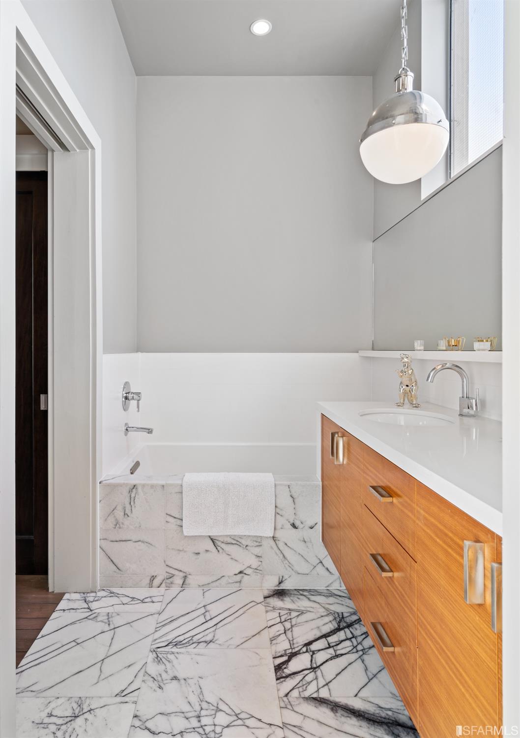 467 Duboce Avenue Unit: A