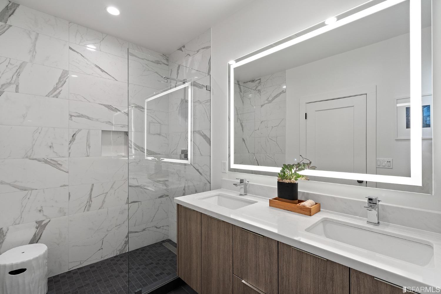 624 Castro Street Unit: 626