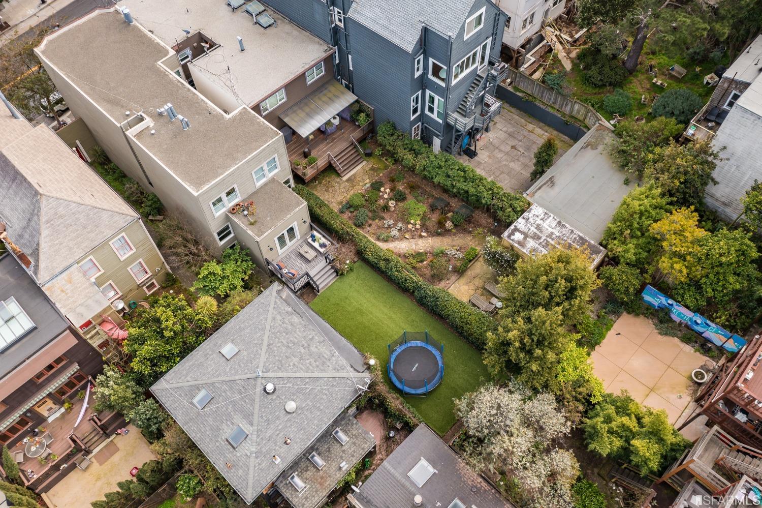 624 Castro Street Unit: 626