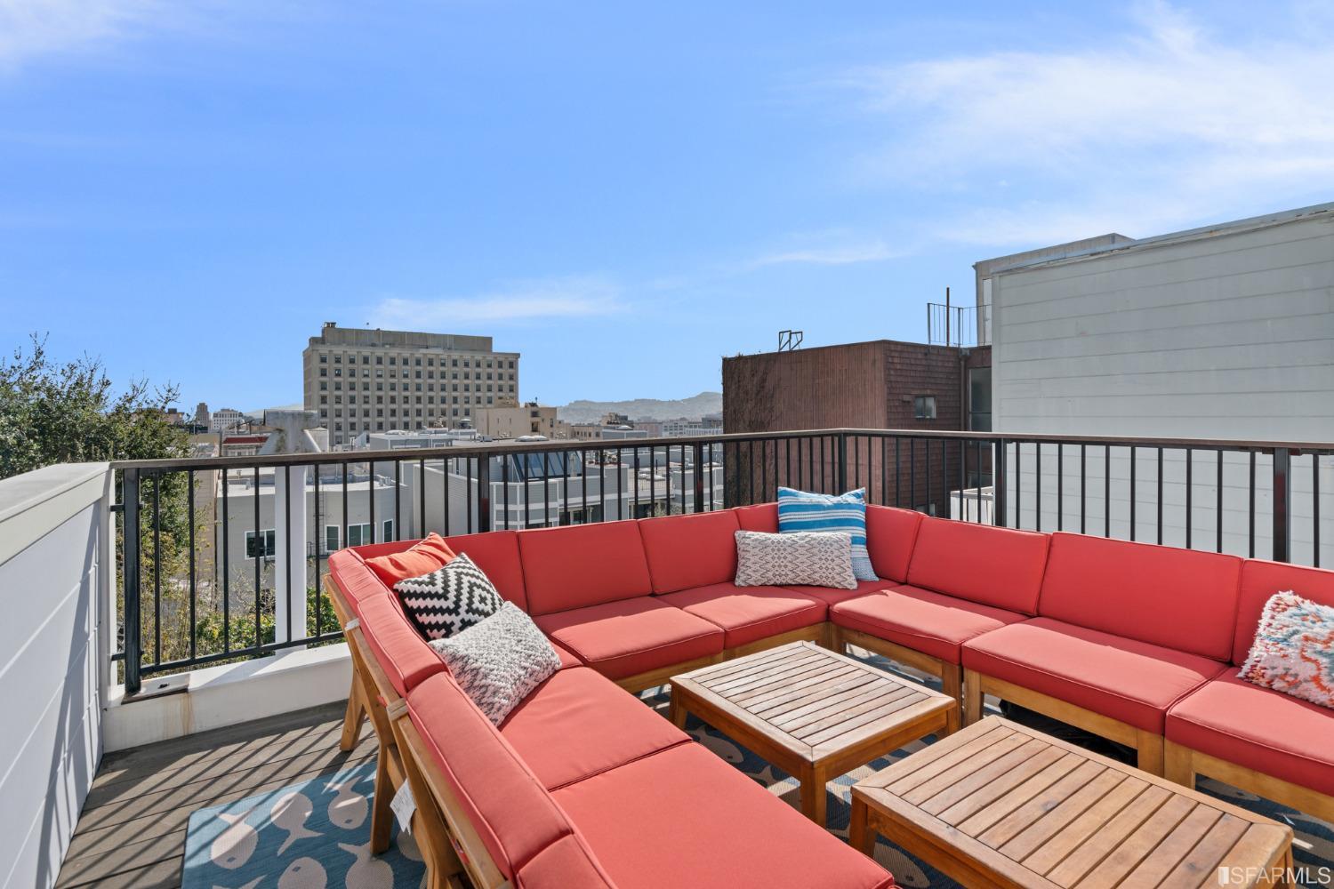 1429 Sacramento Street