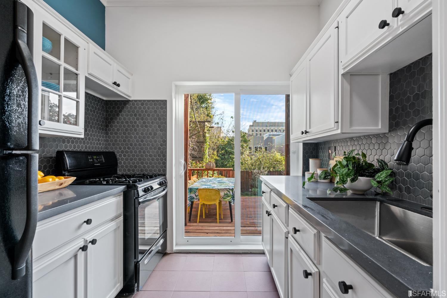 1429 Sacramento Street