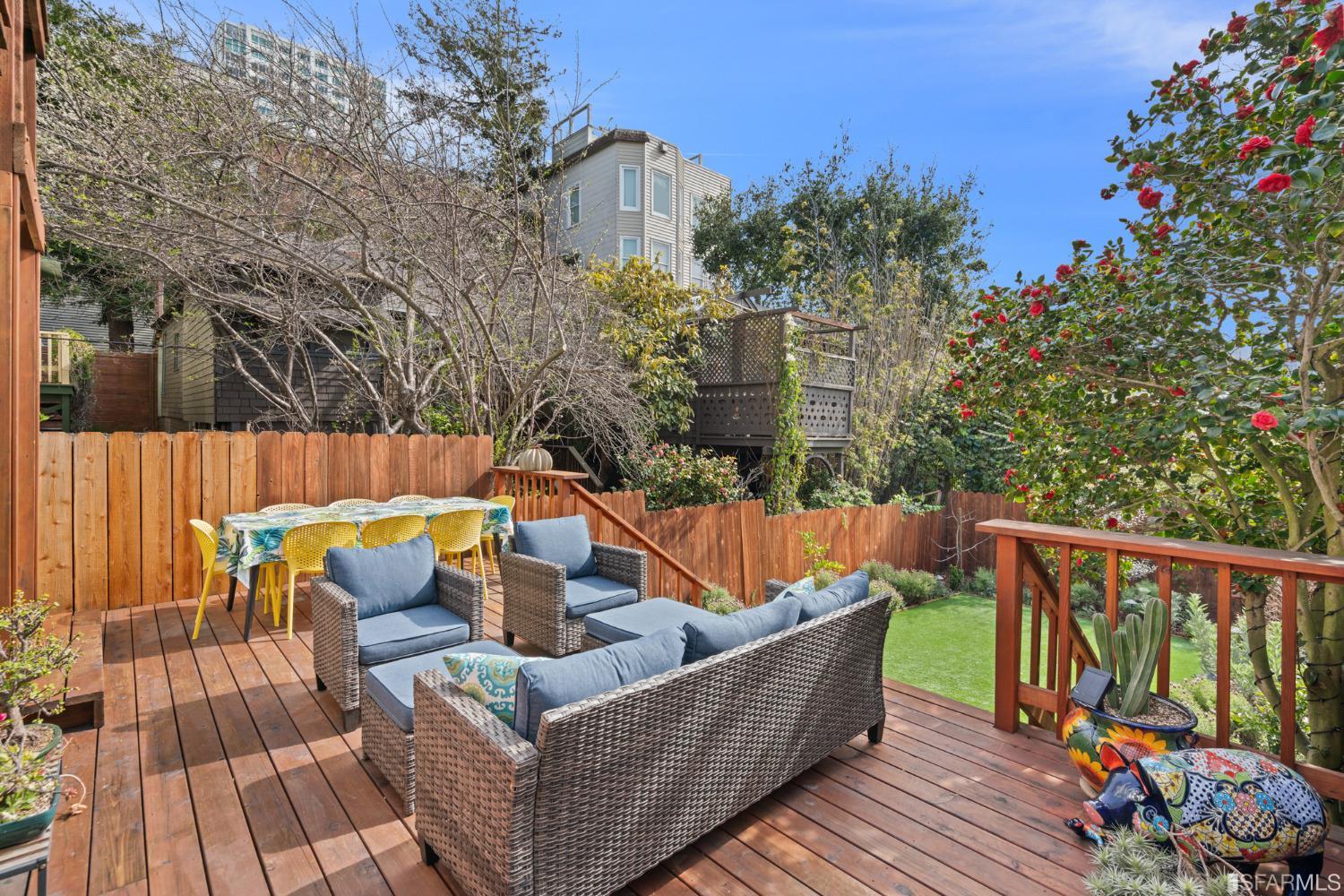 1429 Sacramento Street