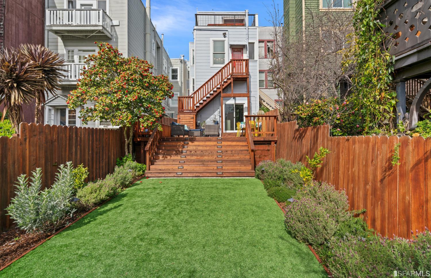 1429 Sacramento Street