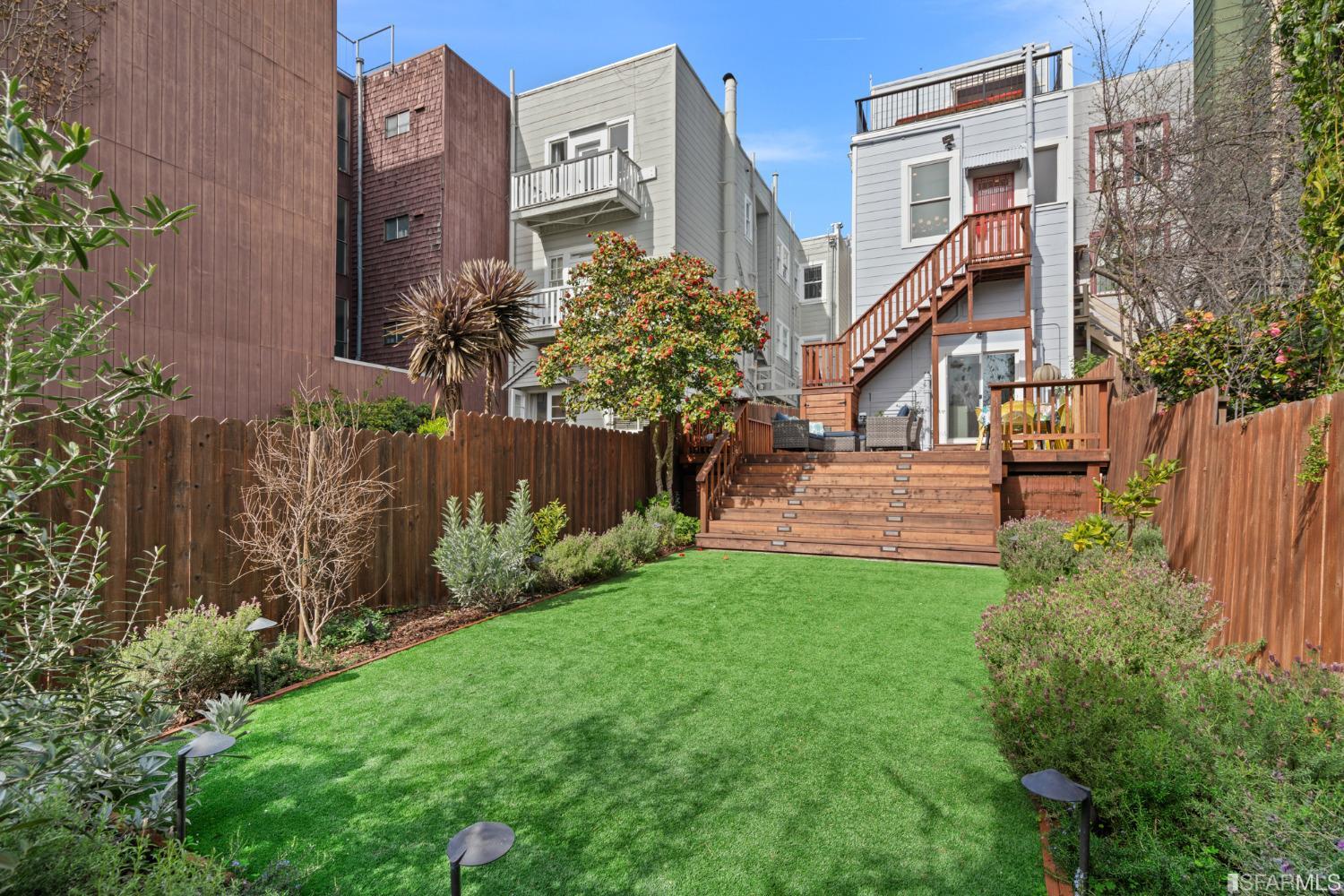 1429 Sacramento Street