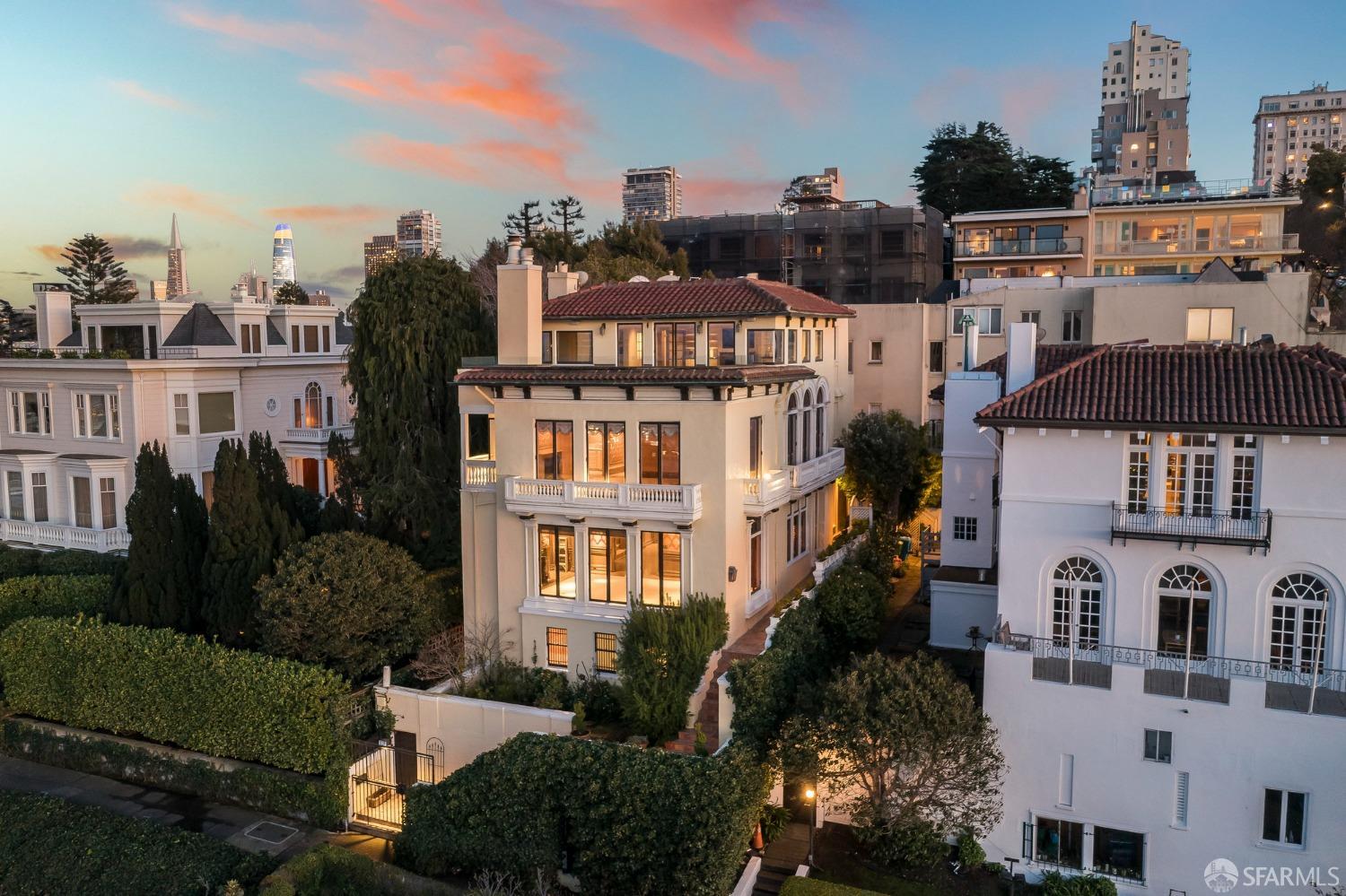 875 Francisco Street