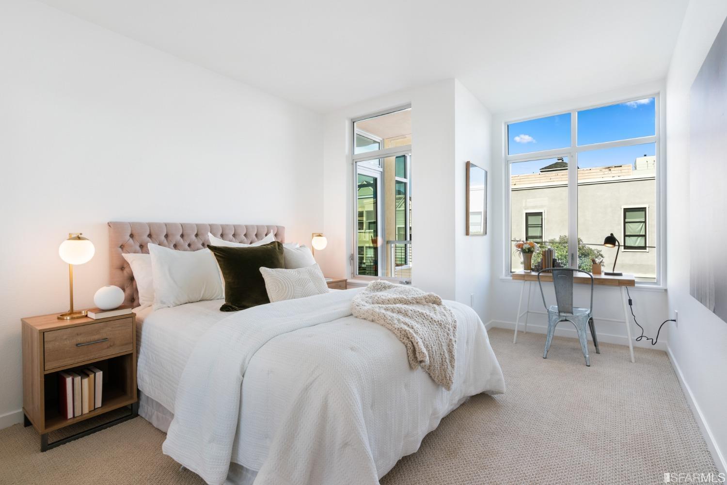 2655 Bush Street Unit: 203