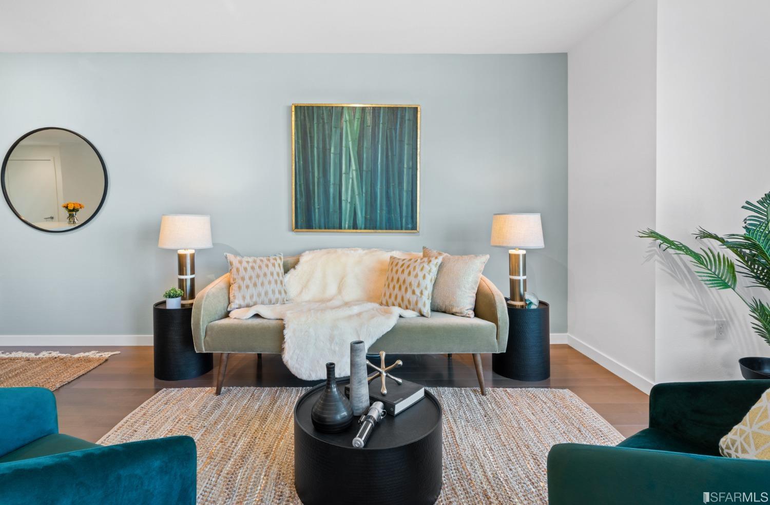 2655 Bush Street Unit: 203