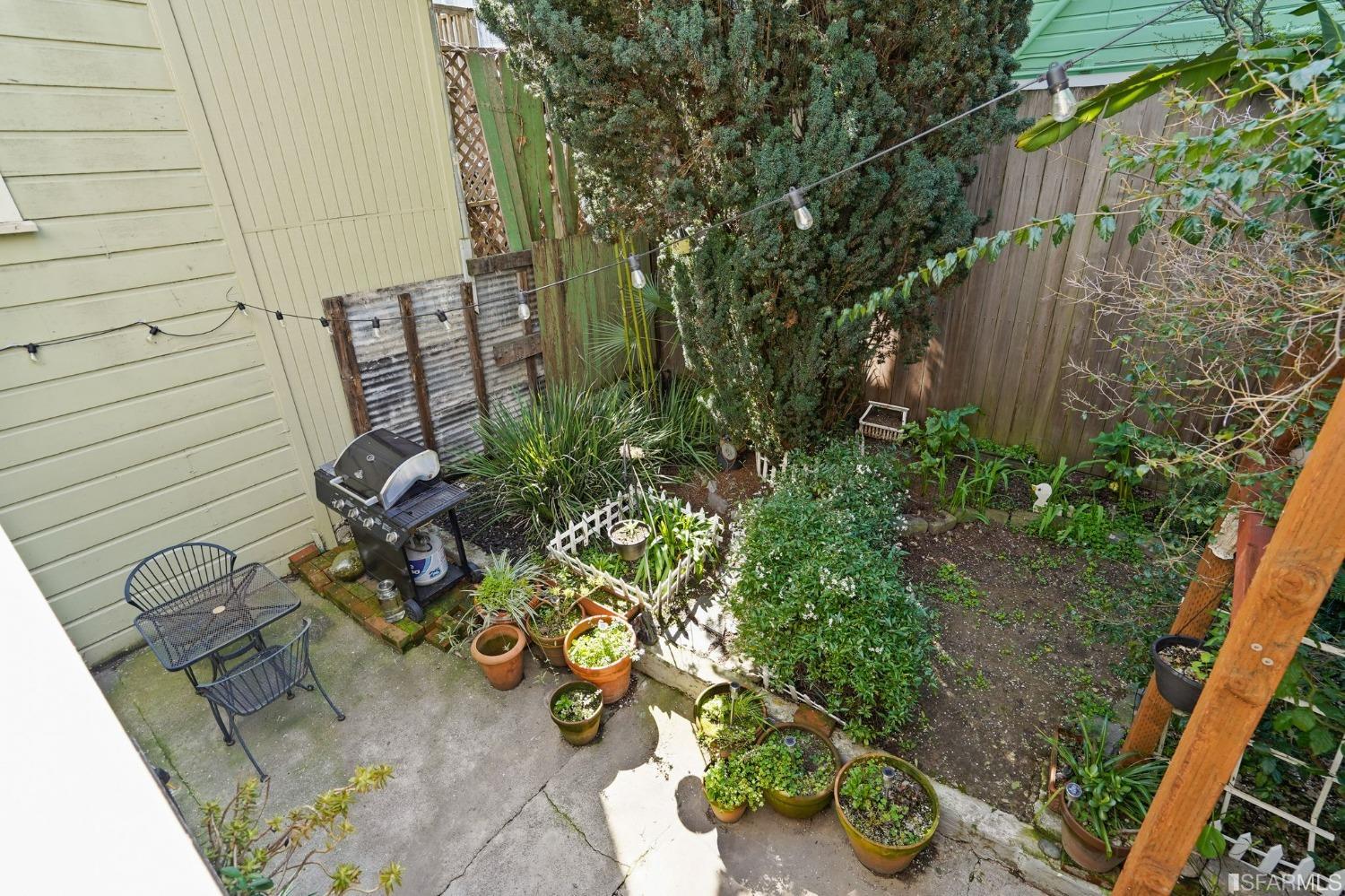 266 Lexington Street