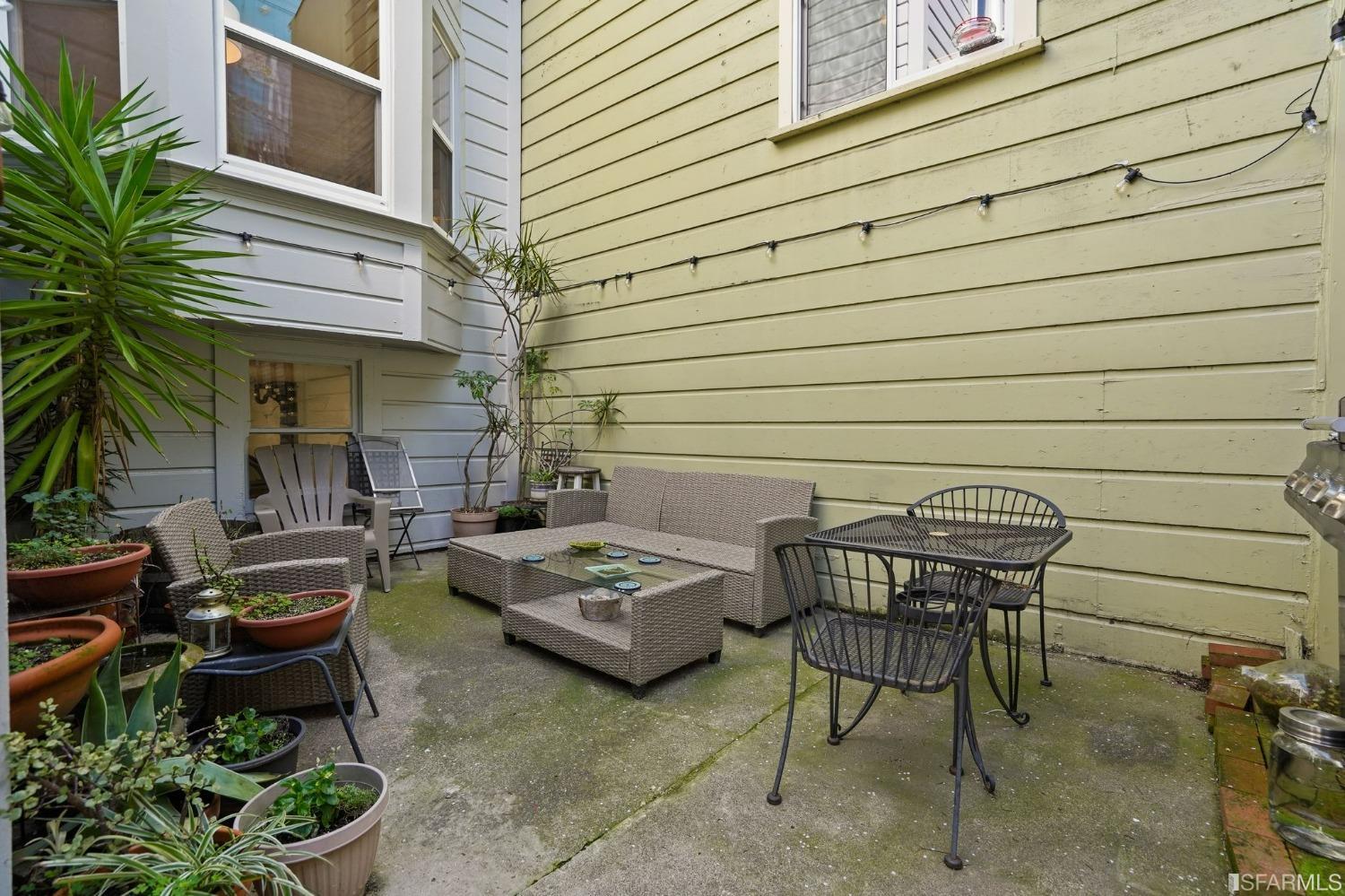 266 Lexington Street