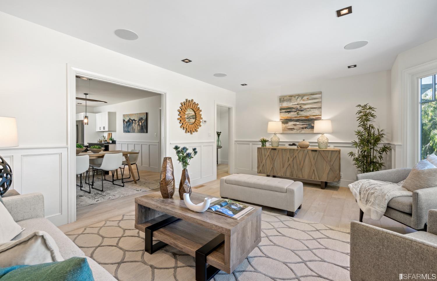 3525 Cabrillo Street