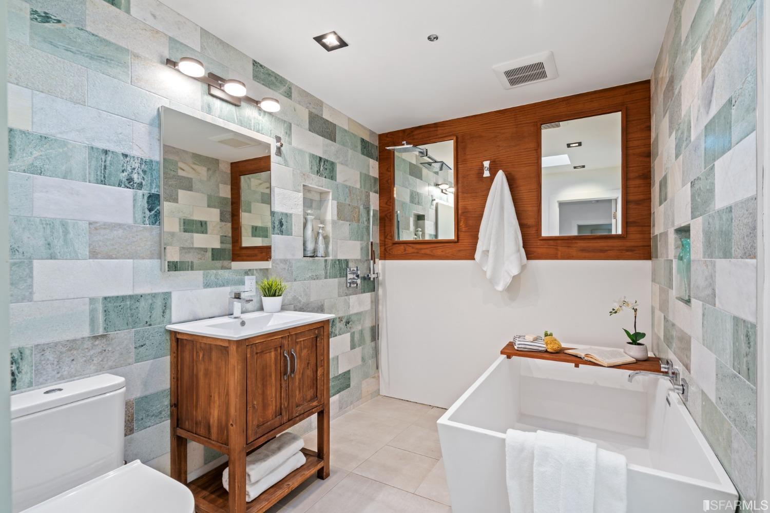 3525 Cabrillo Street