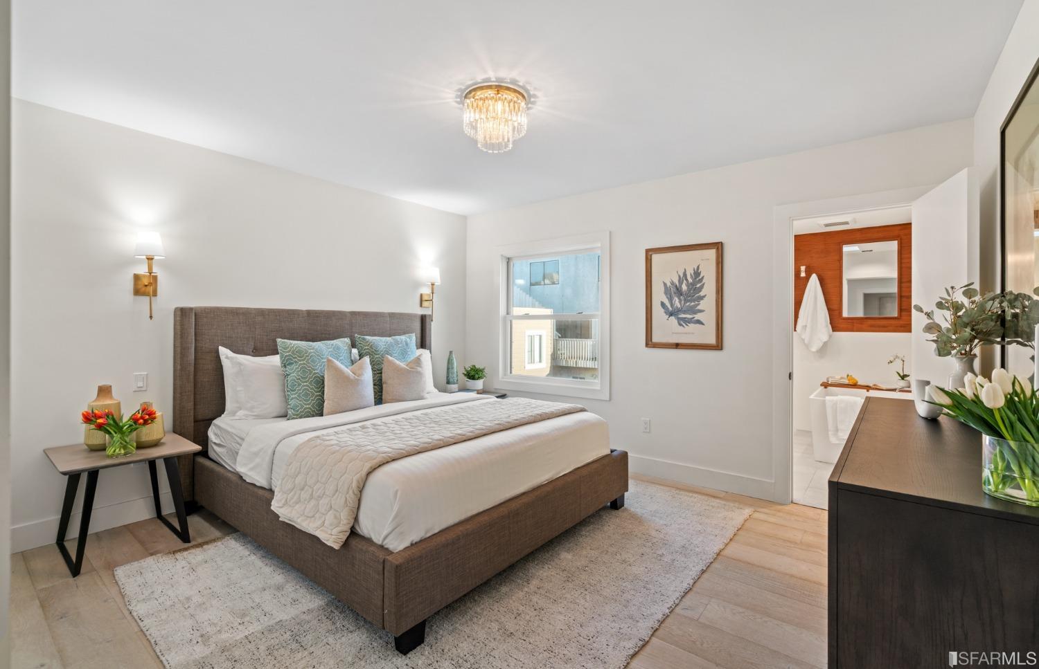 3525 Cabrillo Street