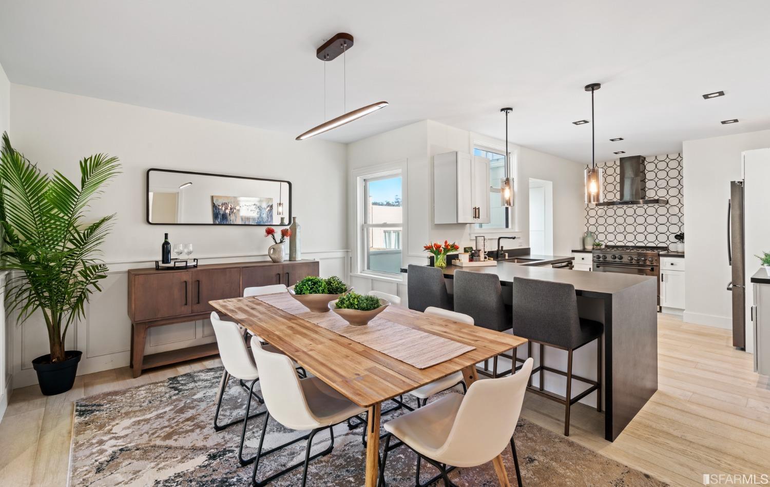 3525 Cabrillo Street