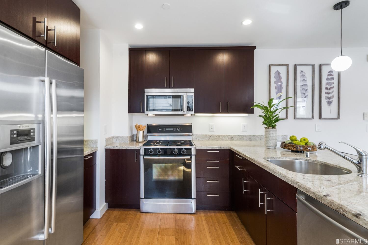 2889 24th Street Unit: 3