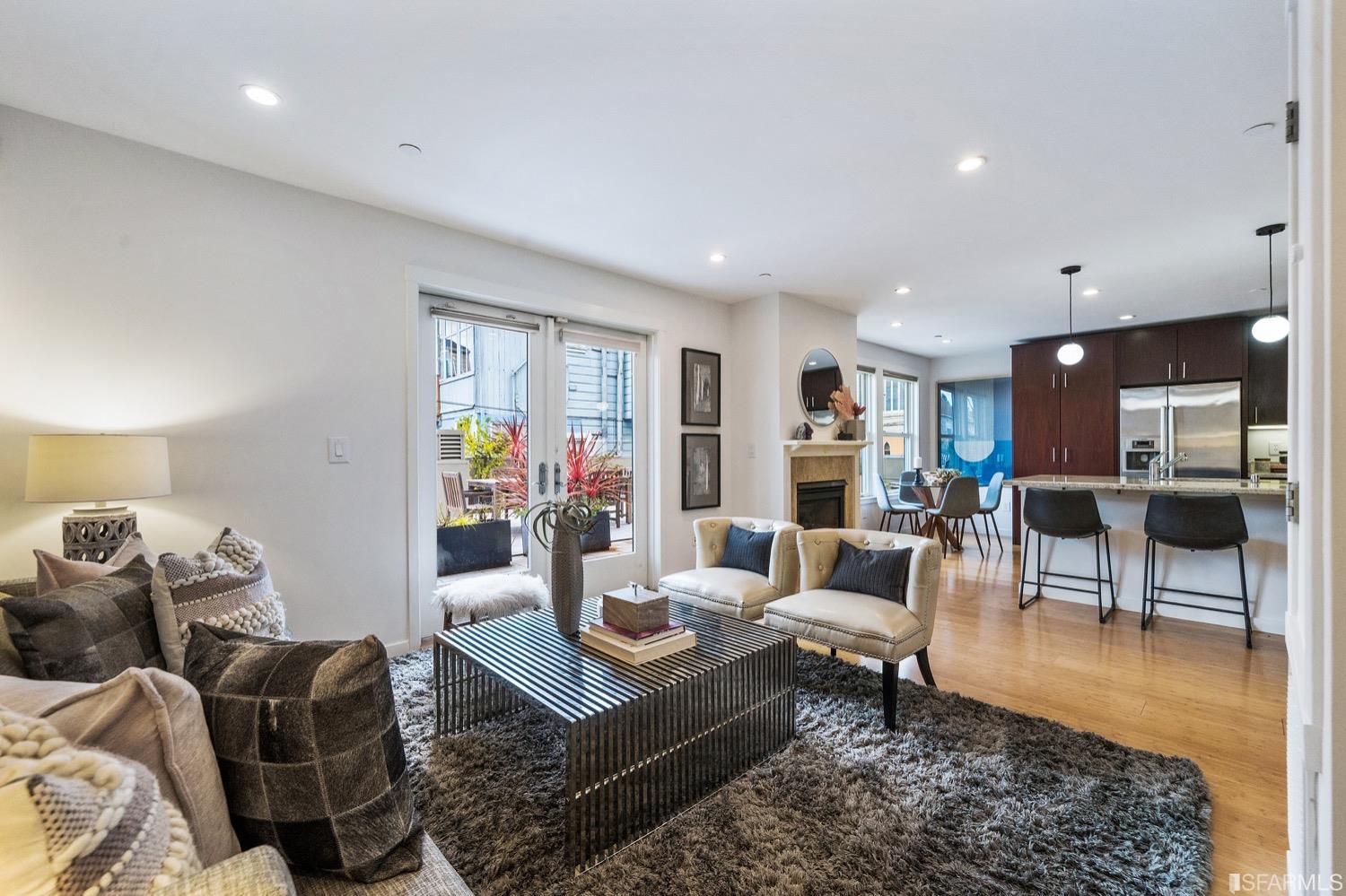 2889 24th Street Unit: 3