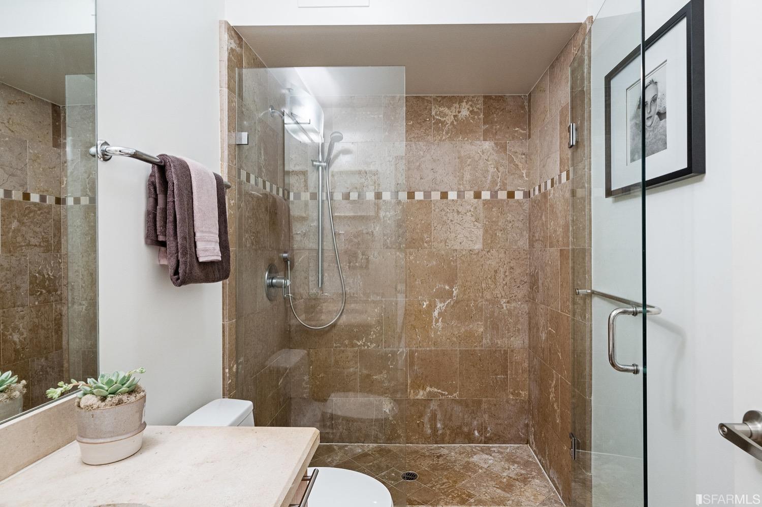 2889 24th Street Unit: 3