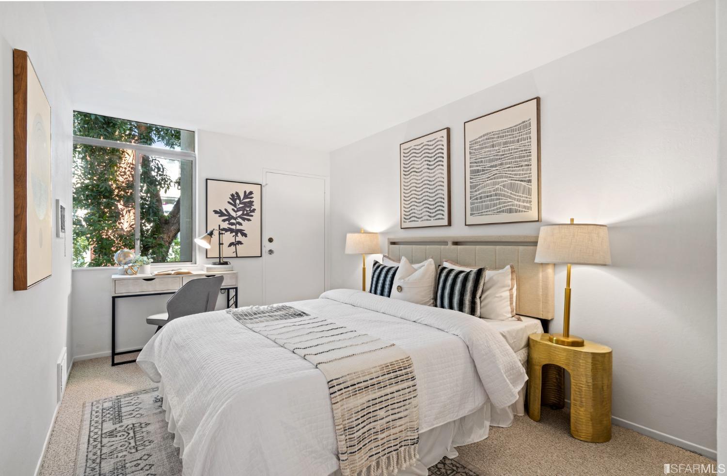 1315 Laguna Street Unit: 4