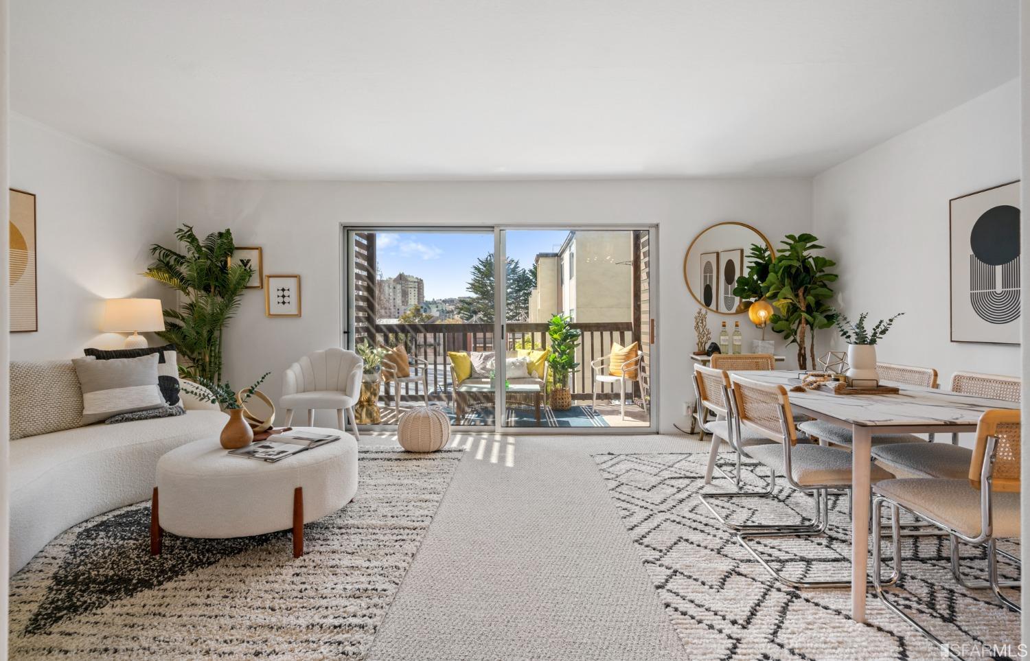 1315 Laguna Street Unit: 4