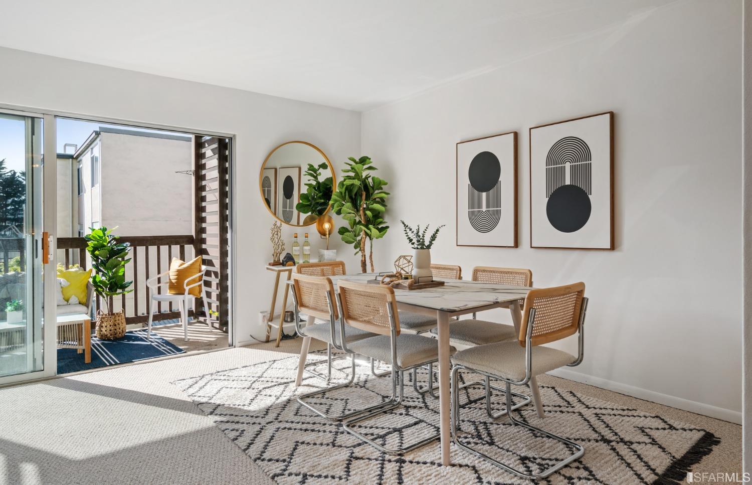 1315 Laguna Street Unit: 4